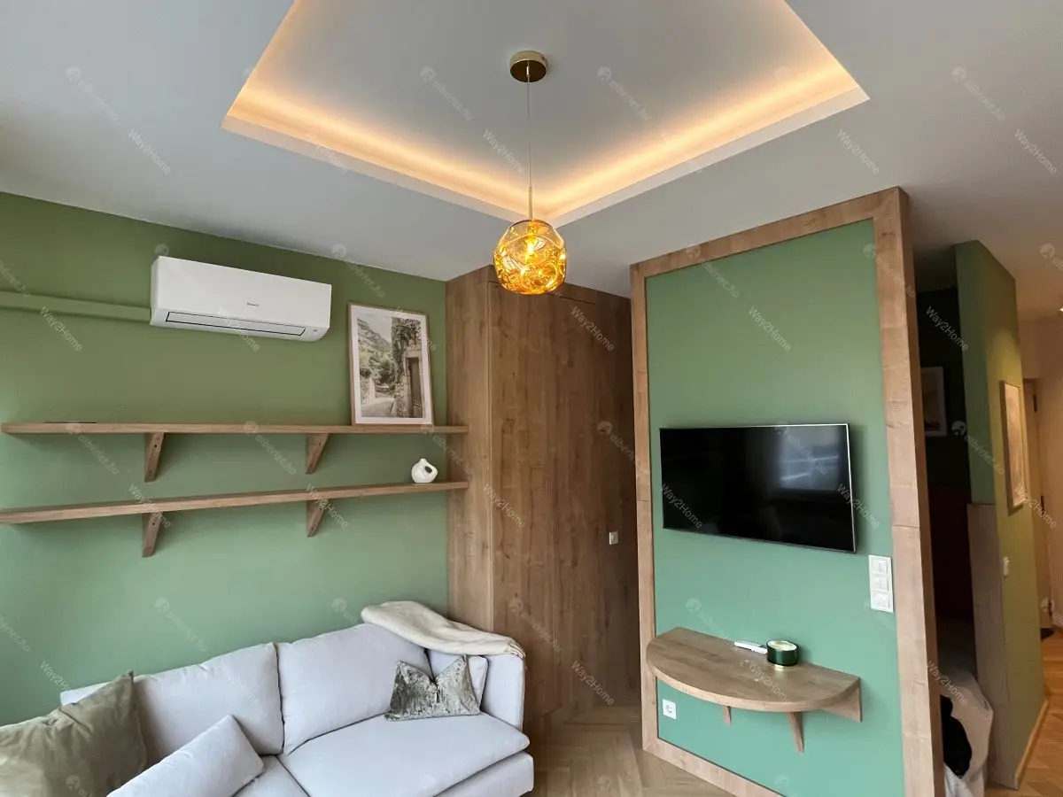 Kiadó albérlet 295000 Ft/hó áron: Budapest, V. kerület  Petőfi Sándor utca. Mérete: 32 nm, 1 szobás | Alberlet.hu - 6667531