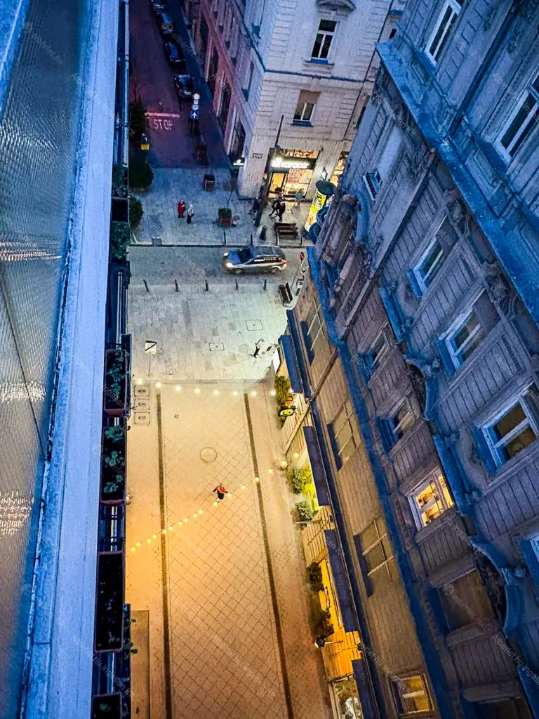 Kiadó albérlet 340000 Ft/hó áron: Budapest, V. kerület  Petőfi Sándor utca. Mérete: 67 nm, 2 szobás | Alberlet.hu - 6699105