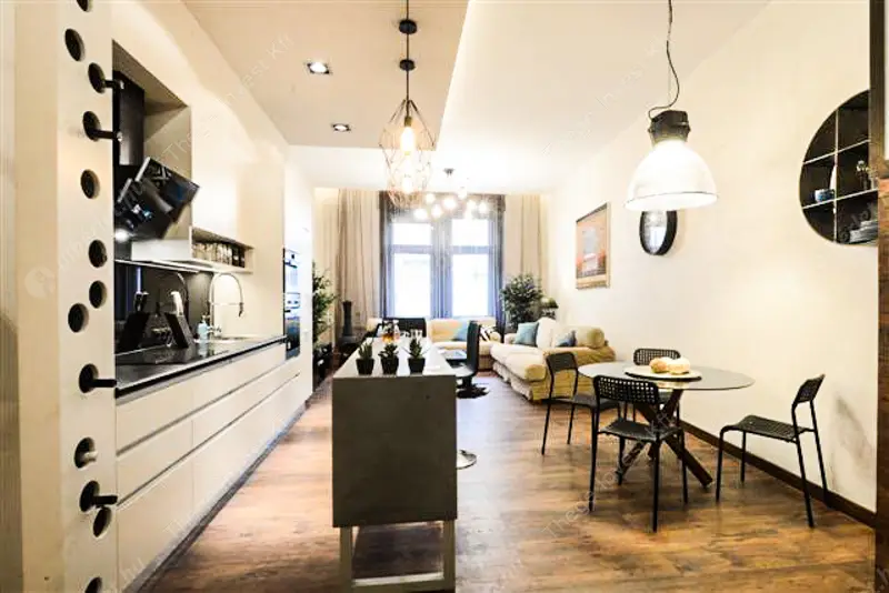 Kiadó albérlet 550000 Ft/hó áron: Budapest, V. kerület  Petőfi Sándor utca. Mérete: 81 nm, 2 szobás | Alberlet.hu - 6619951