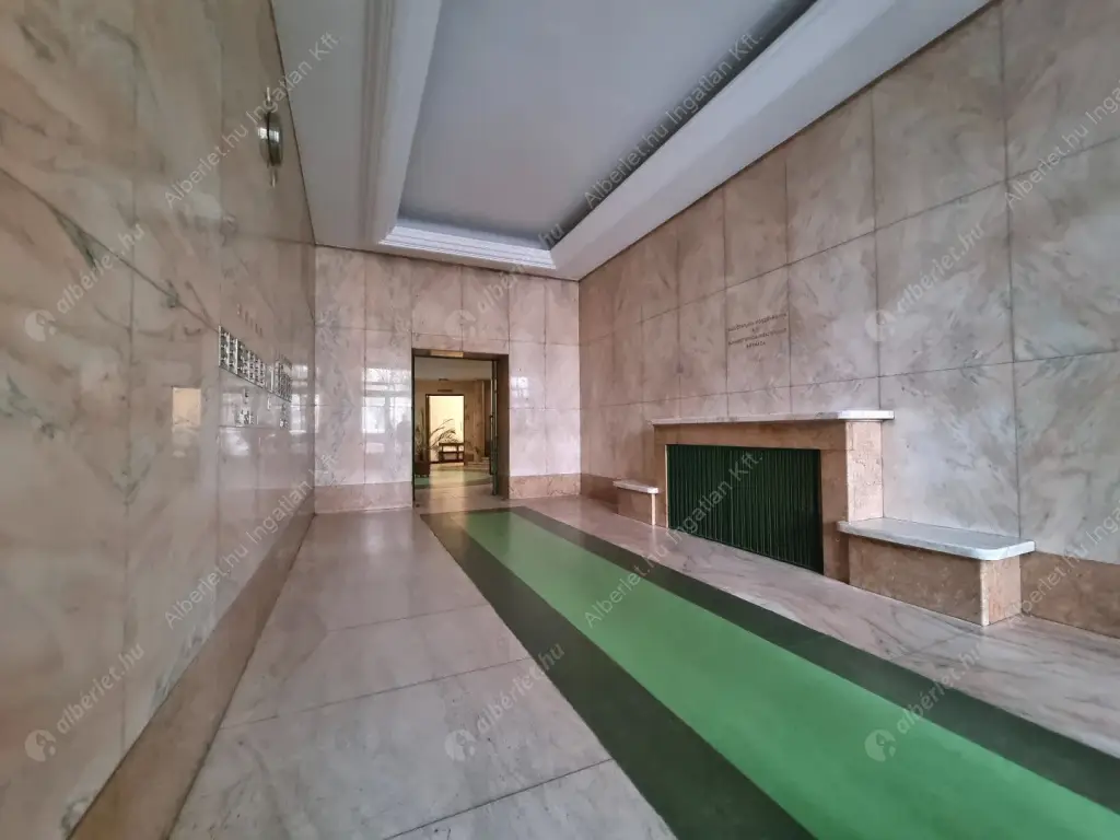 Kiadó albérlet 519000 Ft/hó áron: Budapest, V. kerület  Petőfi tér. Mérete: 113 nm, 3 szobás | Alberlet.hu - 6615150