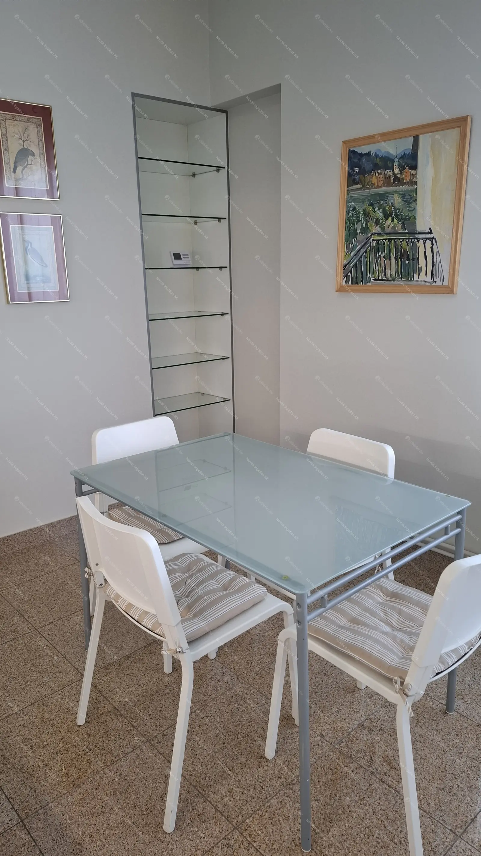 Kiadó albérlet 350000 Ft/hó áron: Budapest, V. kerület  Petőfi tér. Mérete: 32 nm, 2 szobás | Alberlet.hu - 6709875