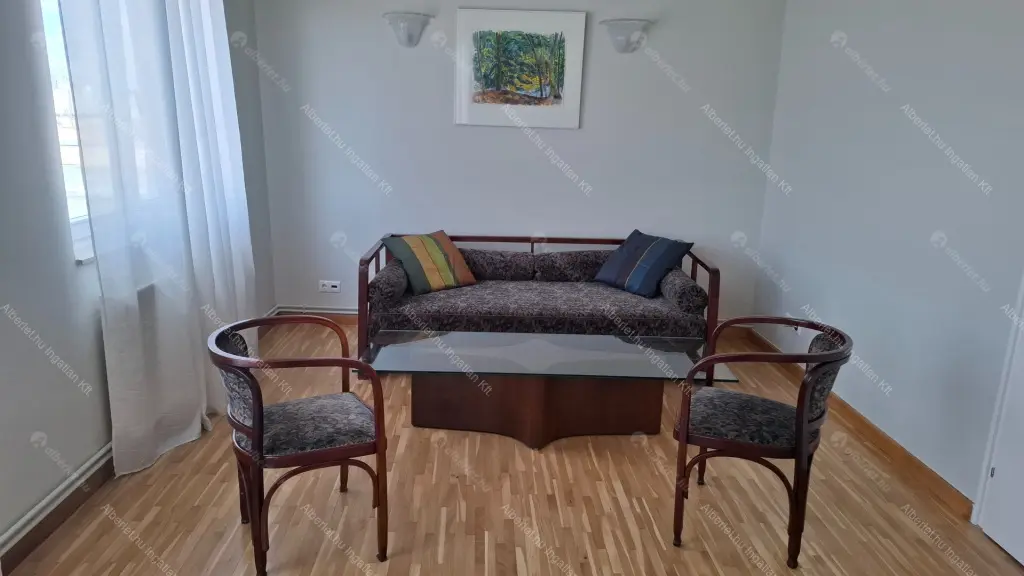 Kiadó albérlet 350000 Ft/hó áron: Budapest, V. kerület  Petőfi tér. Mérete: 52 nm, 2 szobás | Alberlet.hu - 6698615