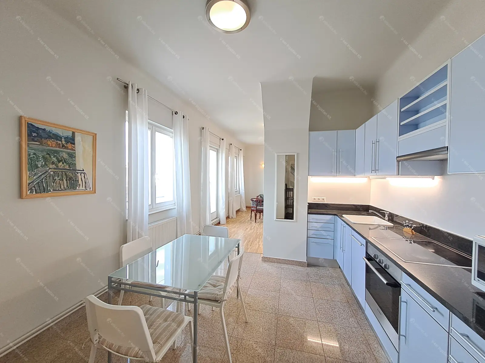 Kiadó albérlet 350000 Ft/hó áron: Budapest, V. kerület  Petőfi tér. Mérete: 52 nm, 2 szobás | Alberlet.hu - 6705142