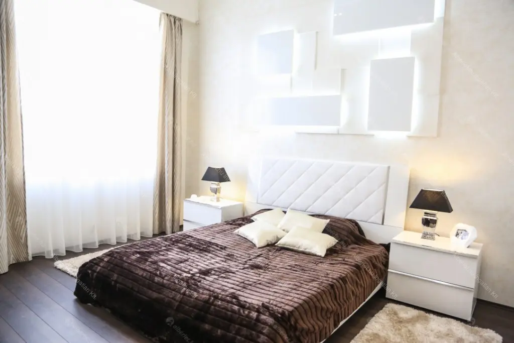 Kiadó albérlet 970000 Ft/hó áron: Budapest, V. kerület  Régi posta utca. Mérete: 170 nm, 3 szobás | Alberlet.hu - 6686981