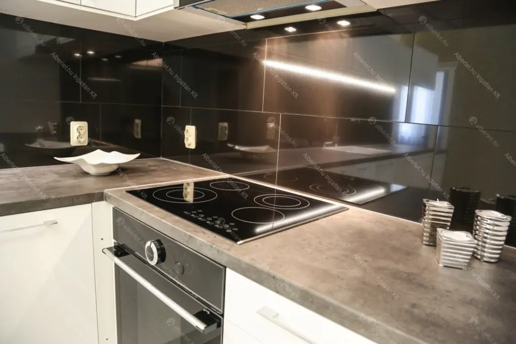 Kiadó albérlet 970000 Ft/hó áron: Budapest, V. kerület  Régi posta utca. Mérete: 170 nm, 3 szobás | Alberlet.hu - 6686989