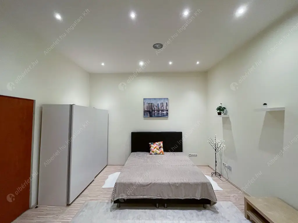 Kiadó albérlet 249000 Ft/hó áron: Budapest, V. kerület  Régi posta utca. Mérete: 40 nm, 1 szobás | Alberlet.hu - 6618000