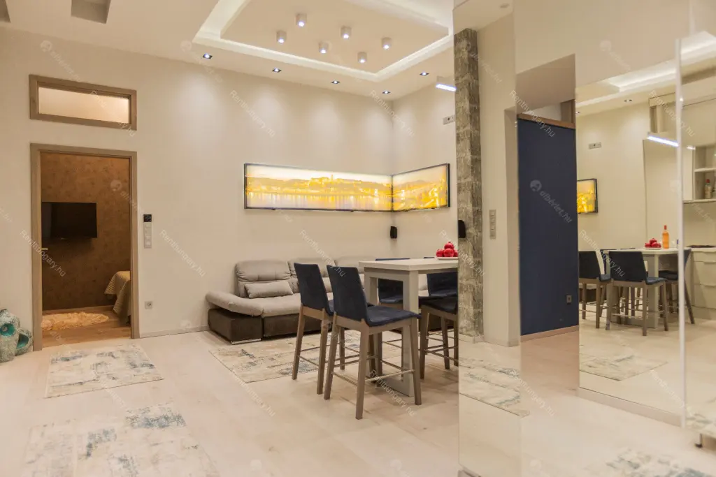 Kiadó albérlet 530000 Ft/hó áron: Budapest, V. kerület  Régi posta utca. Mérete: 73 nm, 3 szobás | Alberlet.hu - 6668153