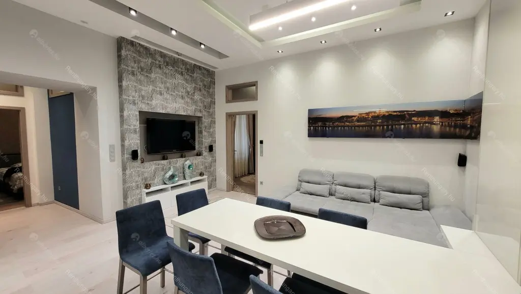 Kiadó albérlet 570000 Ft/hó áron: Budapest, V. kerület  Régi posta utca. Mérete: 73 nm, 3 szobás | Alberlet.hu - 6672104