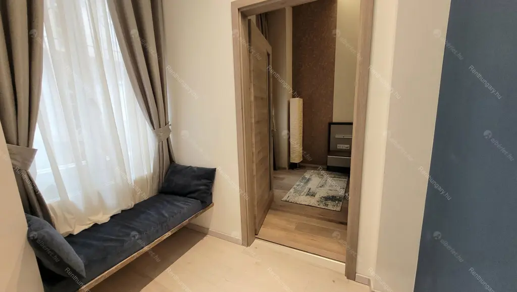 Kiadó albérlet 570000 Ft/hó áron: Budapest, V. kerület  Régi posta utca. Mérete: 73 nm, 3 szobás | Alberlet.hu - 6672113