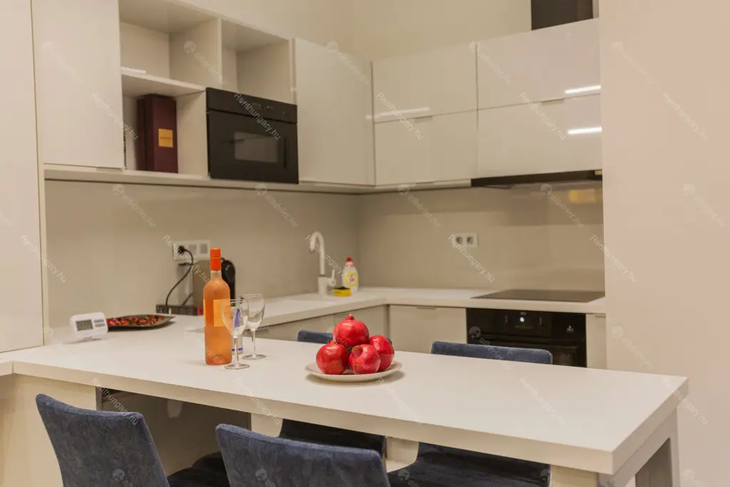 Kiadó albérlet 530000 Ft/hó áron: Budapest, V. kerület  Régi posta utca. Mérete: 83 nm, 3 szobás | Alberlet.hu - 6700987