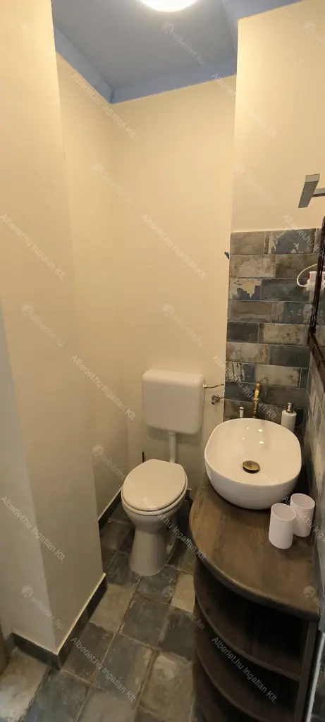 Kiadó albérlet 200000 Ft/hó áron: Budapest, V. kerület  Rumbach Sebestyén utca. Mérete: 21 nm, 1 szobás | Alberlet.hu - 6698341