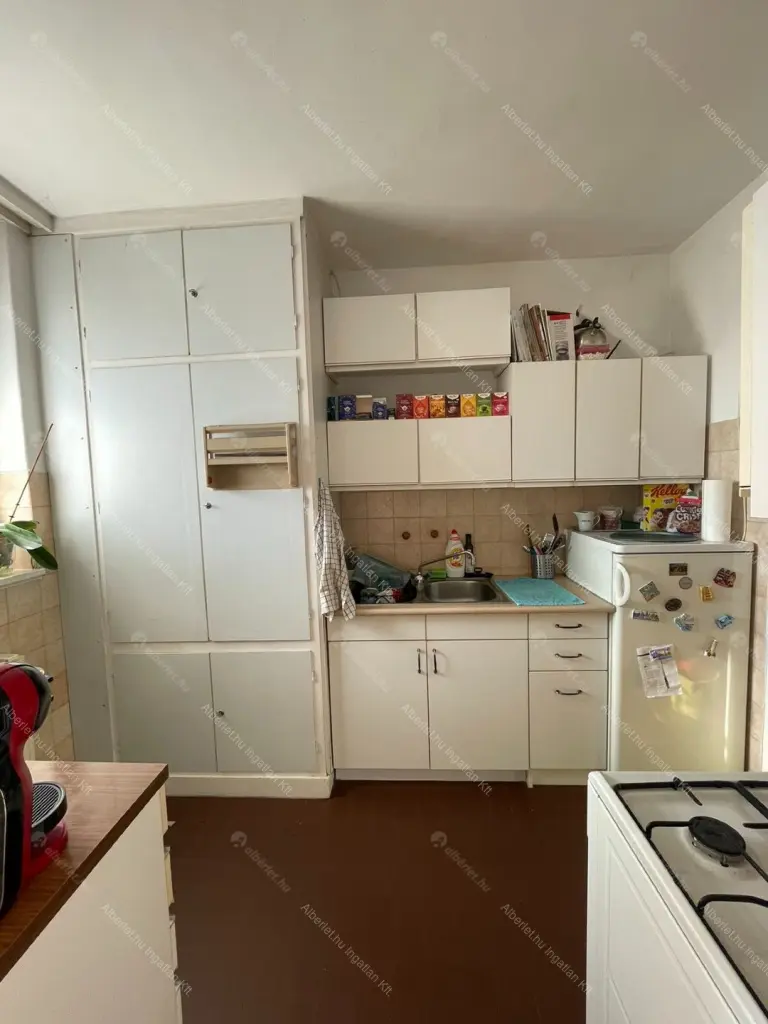 Kiadó albérlet 280000 Ft/hó áron: Budapest, V. kerület  Semmelweis utca. Mérete: 60 nm, 3 szobás | Alberlet.hu - 6690846