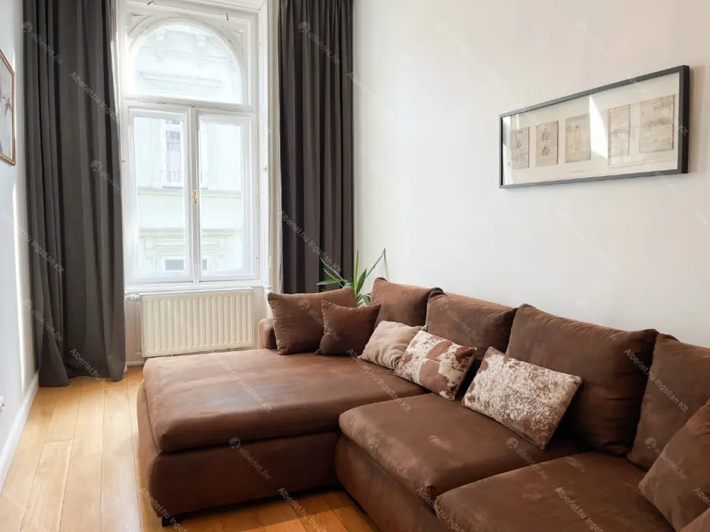 Kiadó albérlet 500000 Ft/hó áron: Budapest, V. kerület  Só utca. Mérete: 81 nm, 3 szobás | Alberlet.hu - 6682650