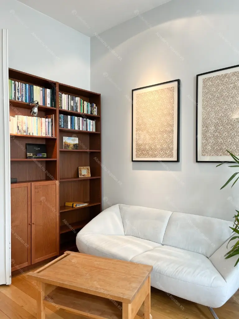 Kiadó albérlet 500000 Ft/hó áron: Budapest, V. kerület  Só utca. Mérete: 81 nm, 3 szobás | Alberlet.hu - 6682657