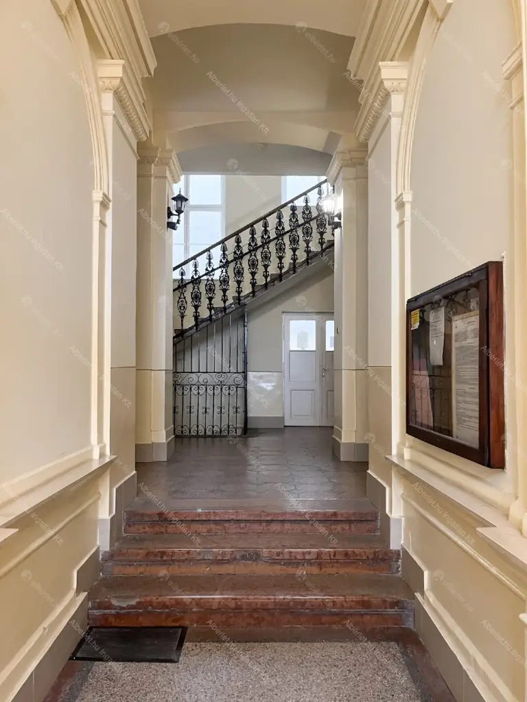 Kiadó albérlet 500000 Ft/hó áron: Budapest, V. kerület  Só utca. Mérete: 81 nm, 3 szobás | Alberlet.hu - 6682661