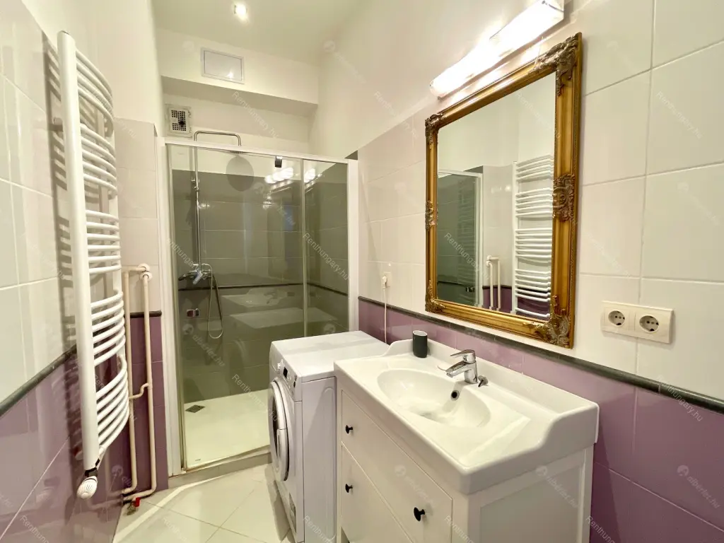 Kiadó albérlet 292000 Ft/hó áron: Budapest, V. kerület  Sörház utca. Mérete: 78 nm, 2 szobás | Alberlet.hu - 6699454