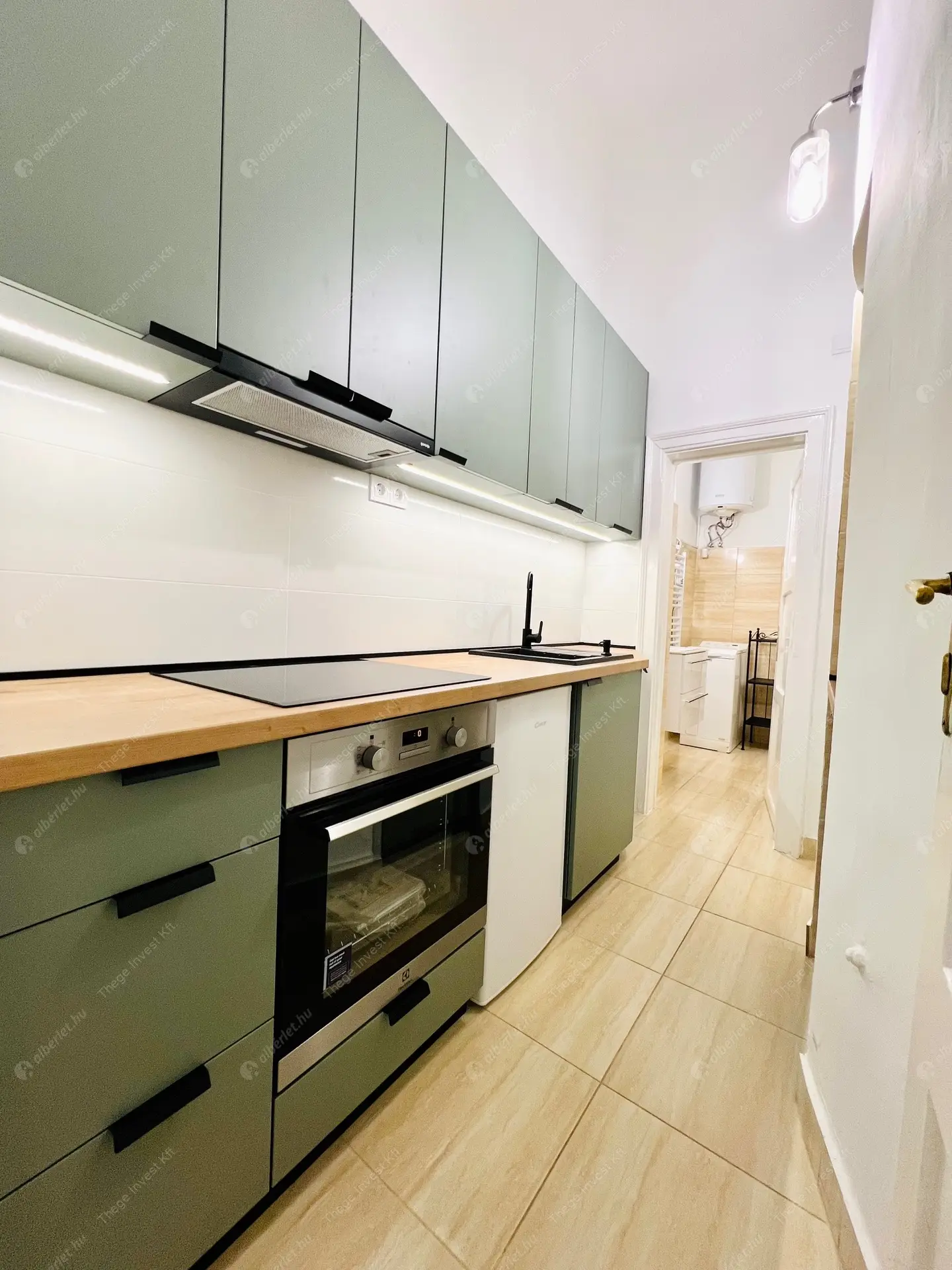 Kiadó albérlet 250000 Ft/hó áron: Budapest, V. kerület  Steindl Imre utca. Mérete: 39 nm, 1 szobás | Alberlet.hu - 6388116