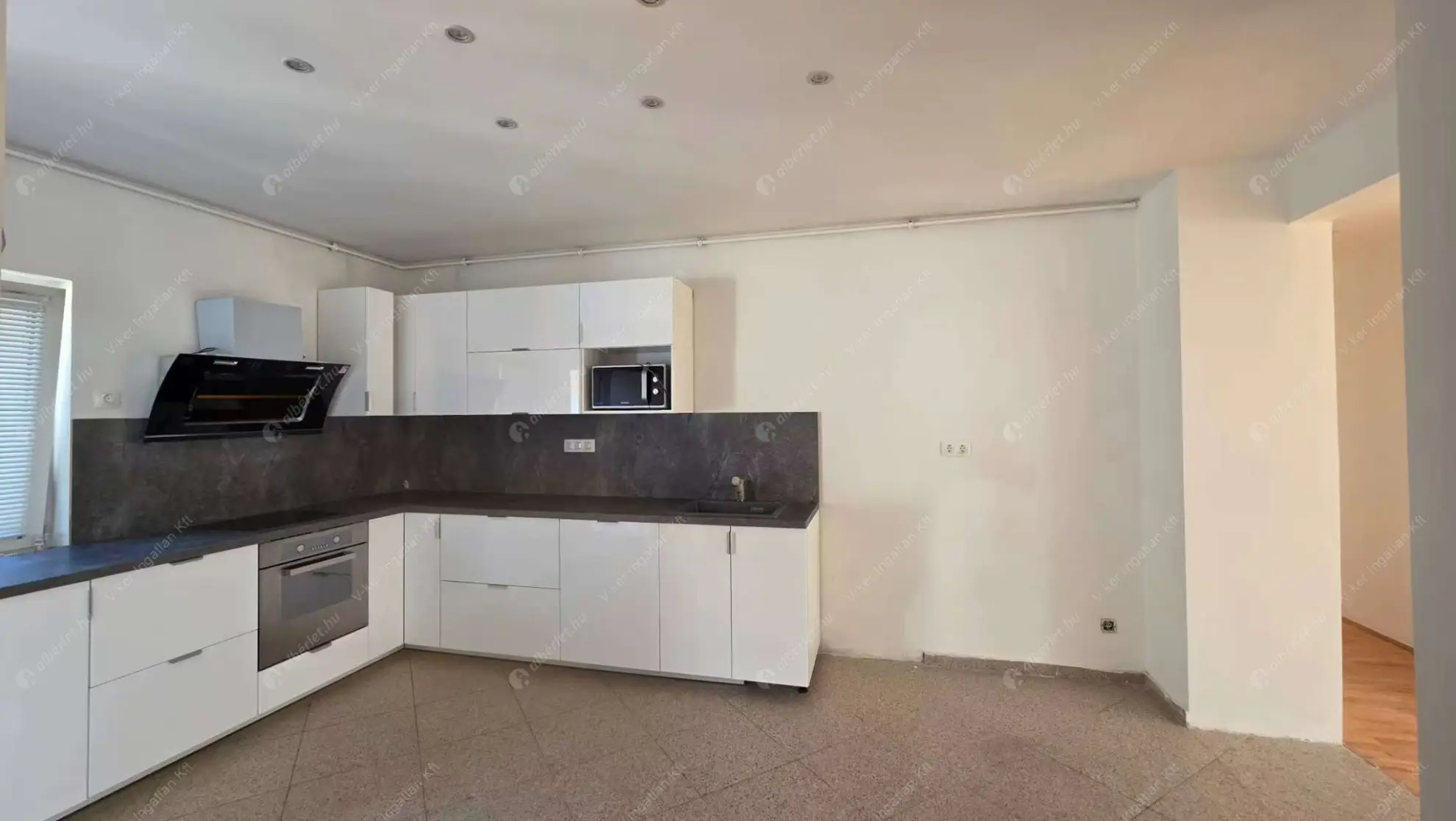 Kiadó albérlet 550000 Ft/hó áron: Budapest, V. kerület  Stollár Béla utca. Mérete: 110 nm, 4 szobás | Alberlet.hu - 6627487