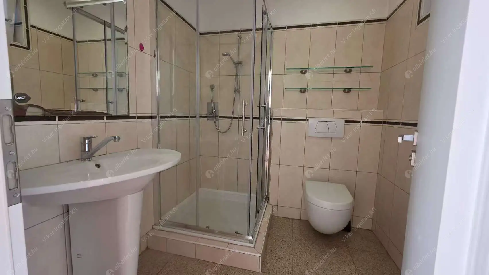 Kiadó albérlet 550000 Ft/hó áron: Budapest, V. kerület  Stollár Béla utca. Mérete: 110 nm, 4 szobás | Alberlet.hu - 6627490