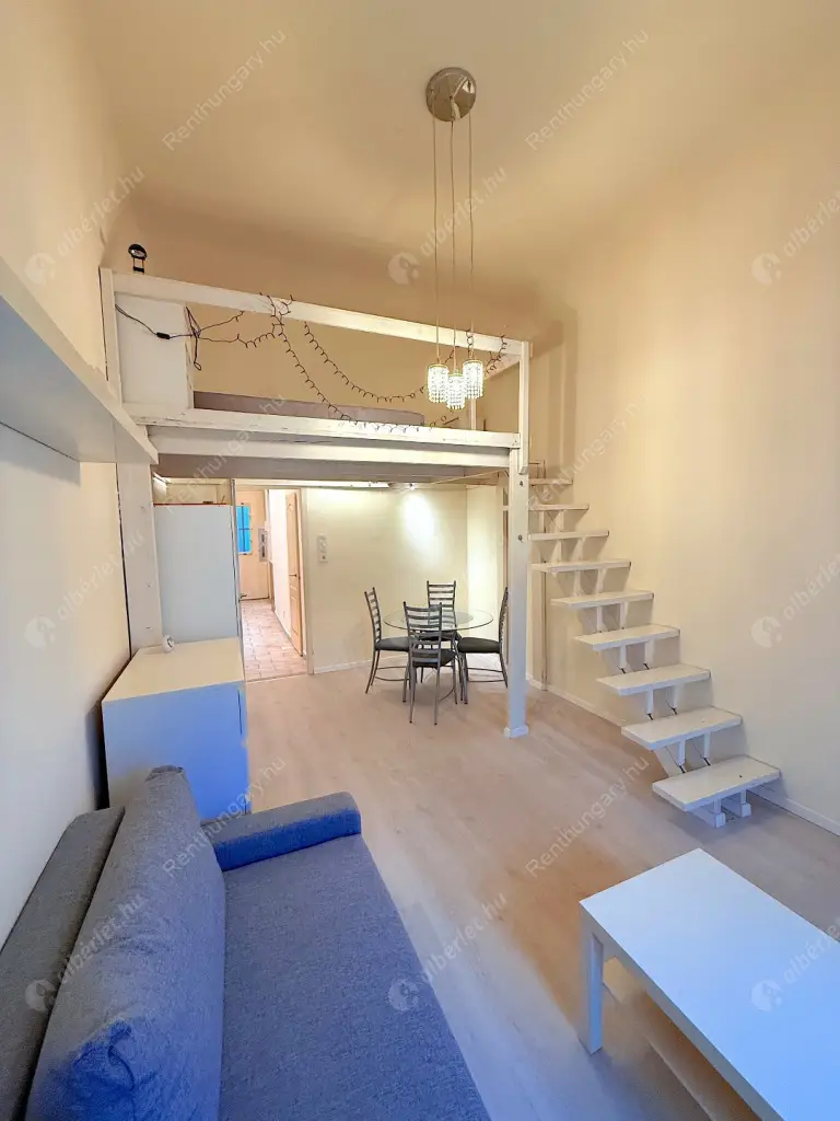 Kiadó albérlet 180000 Ft/hó áron: Budapest, V. kerület  Stollár Béla utca. Mérete: 30 nm, 1 szobás | Alberlet.hu - 6579852