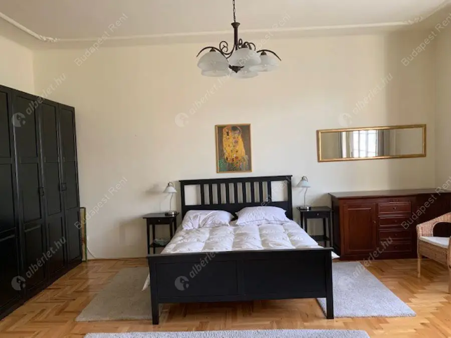 Kiadó albérlet 543000 Ft/hó áron: Budapest, V. kerület  Stollár Béla utca. Mérete: 96 nm, 3 szobás | Alberlet.hu - 5932980