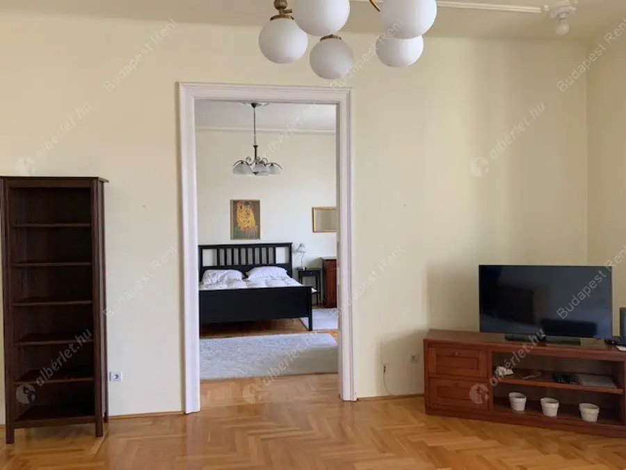 Kiadó albérlet 543000 Ft/hó áron: Budapest, V. kerület  Stollár Béla utca. Mérete: 96 nm, 3 szobás | Alberlet.hu - 5932983