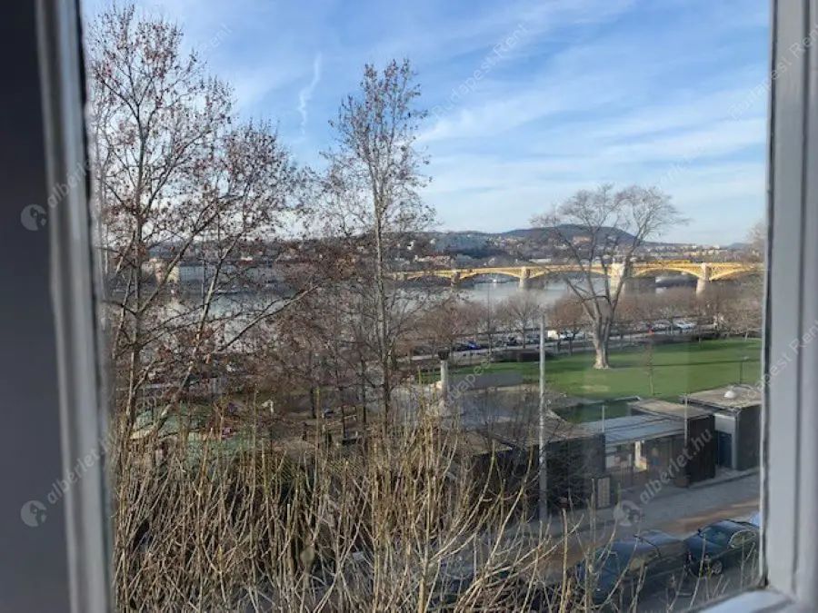 Kiadó albérlet 543000 Ft/hó áron: Budapest, V. kerület  Stollár Béla utca. Mérete: 96 nm, 3 szobás | Alberlet.hu - 5932984