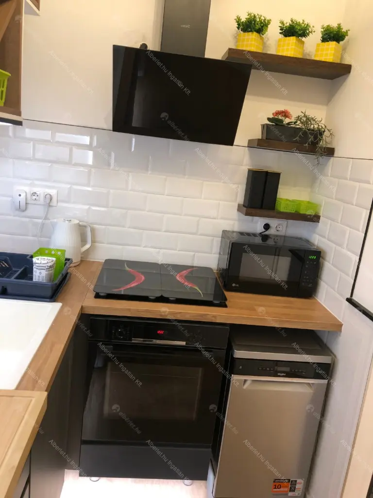 Kiadó albérlet 420000 Ft/hó áron: Budapest, V. kerület  Szalay utca. Mérete: 47 nm, 2 szobás | Alberlet.hu - 6689895