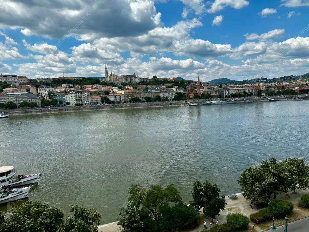 Kiadó albérlet 329000 Ft/hó áron: Budapest, V. kerület  Széchenyi utca. Mérete: 30 nm, 1 szobás | Alberlet.hu - 6521588