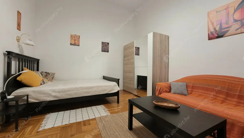Kiadó albérlet 200000 Ft/hó áron: Budapest, V. kerület  Széchenyi utca. Mérete: 42 nm, 1 szobás | Alberlet.hu - 6568538