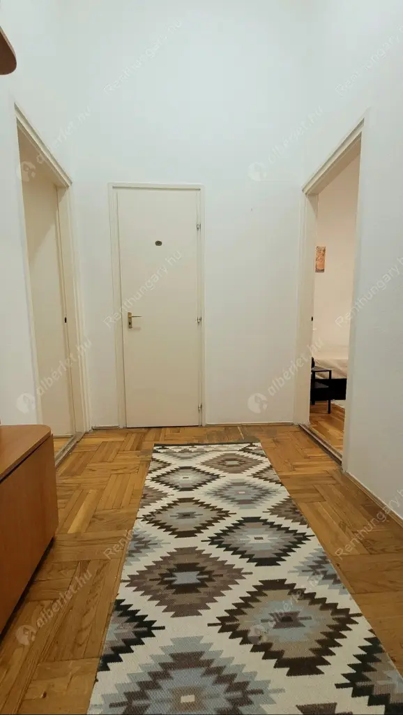 Kiadó albérlet 200000 Ft/hó áron: Budapest, V. kerület  Széchenyi utca. Mérete: 42 nm, 1 szobás | Alberlet.hu - 6568548