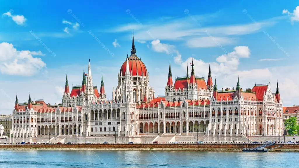 Kiadó albérlet 295000 Ft/hó áron: Budapest, V. kerület  Széchenyi utca. Mérete: 42 nm, 1 szobás | Alberlet.hu - 6748222