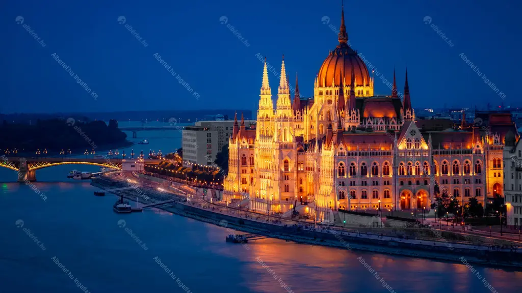 Kiadó albérlet 295000 Ft/hó áron: Budapest, V. kerület  Széchenyi utca. Mérete: 42 nm, 1 szobás | Alberlet.hu - 6748223