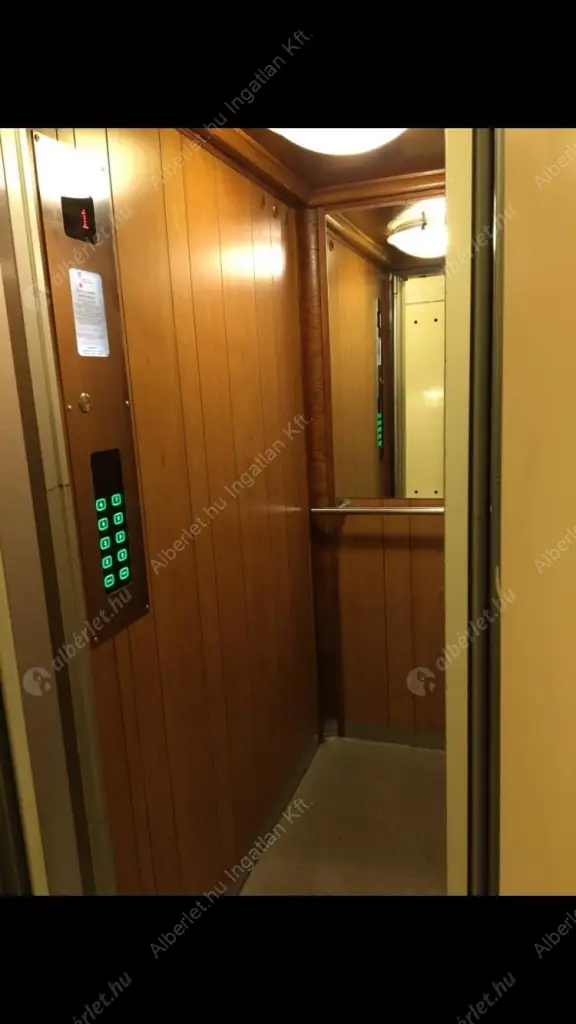 Kiadó albérlet 320000 Ft/hó áron: Budapest, V. kerület  Széchenyi utca. Mérete: 62 nm, 3 szobás | Alberlet.hu - 6556610
