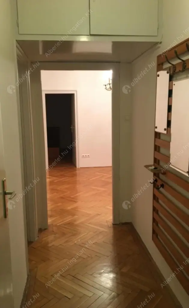 Kiadó albérlet 299000 Ft/hó áron: Budapest, V. kerület  Széchenyi utca. Mérete: 62 nm, 3 szobás | Alberlet.hu - 6571791