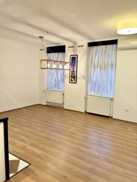 Kiadó albérlet 500000 Ft/hó áron: Budapest, V. kerület  Széchenyi utca. Mérete: 80 nm, 3 szobás | Alberlet.hu - 6642056