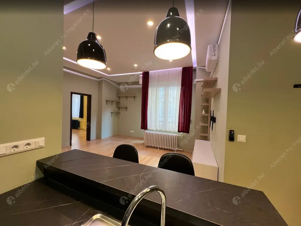 Kiadó albérlet 525000 Ft/hó áron: Budapest, V. kerület  Szemere utca. Mérete: 90 nm, 4 szobás | Alberlet.hu - 6592257