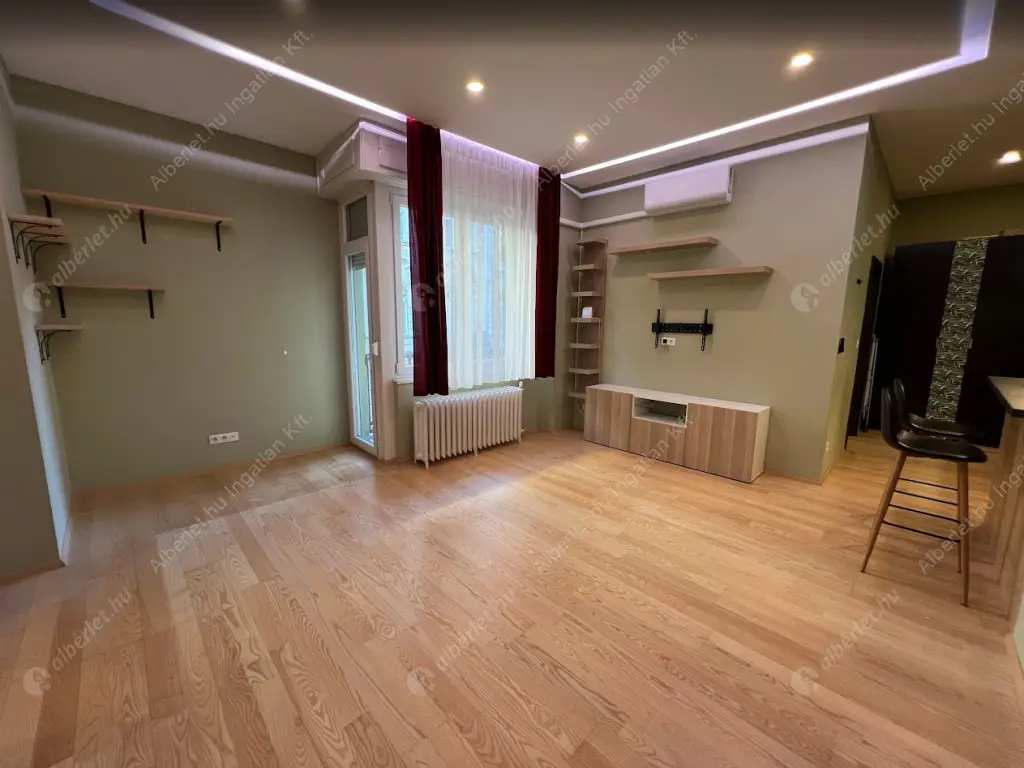 Kiadó albérlet 525000 Ft/hó áron: Budapest, V. kerület  Szemere utca. Mérete: 90 nm, 4 szobás | Alberlet.hu - 6592259