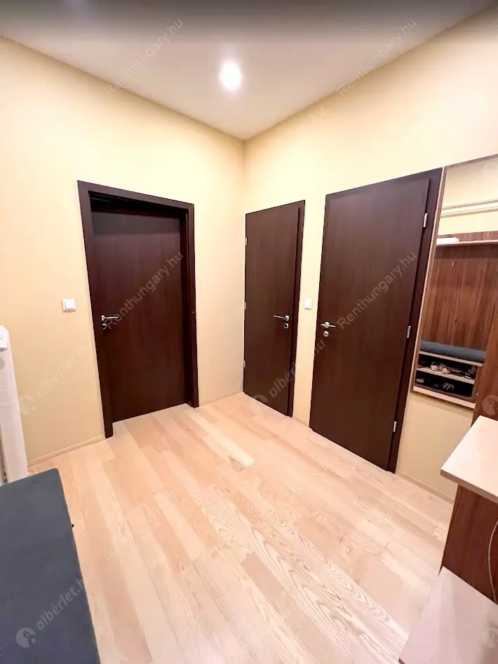Kiadó albérlet 490000 Ft/hó áron: Budapest, V. kerület  Szemere utca. Mérete: 90 nm, 4 szobás | Alberlet.hu - 6619652