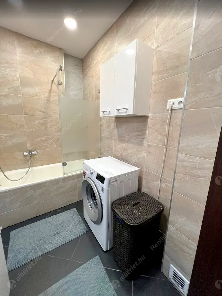 Kiadó albérlet 490000 Ft/hó áron: Budapest, V. kerület  Szemere utca. Mérete: 90 nm, 4 szobás | Alberlet.hu - 6619655