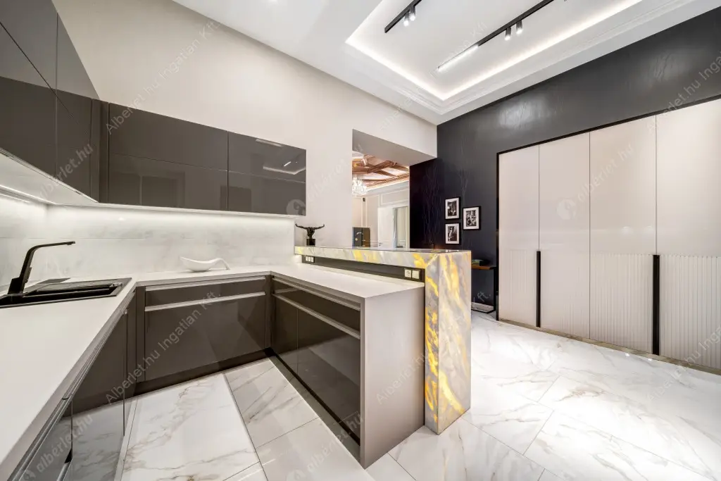 Kiadó albérlet 1098000 Ft/hó áron: Budapest, V. kerület  Szent István körút. Mérete: 120 nm, 3 szobás | Alberlet.hu - 6637507