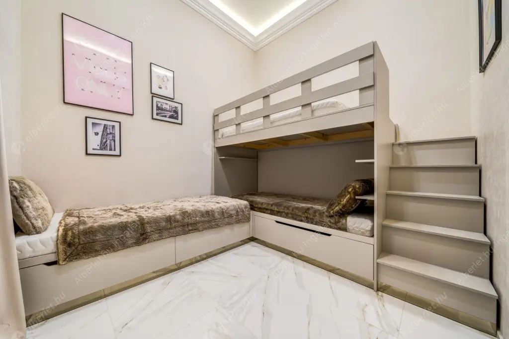 Kiadó albérlet 1098000 Ft/hó áron: Budapest, V. kerület  Szent István körút. Mérete: 120 nm, 3 szobás | Alberlet.hu - 6637510