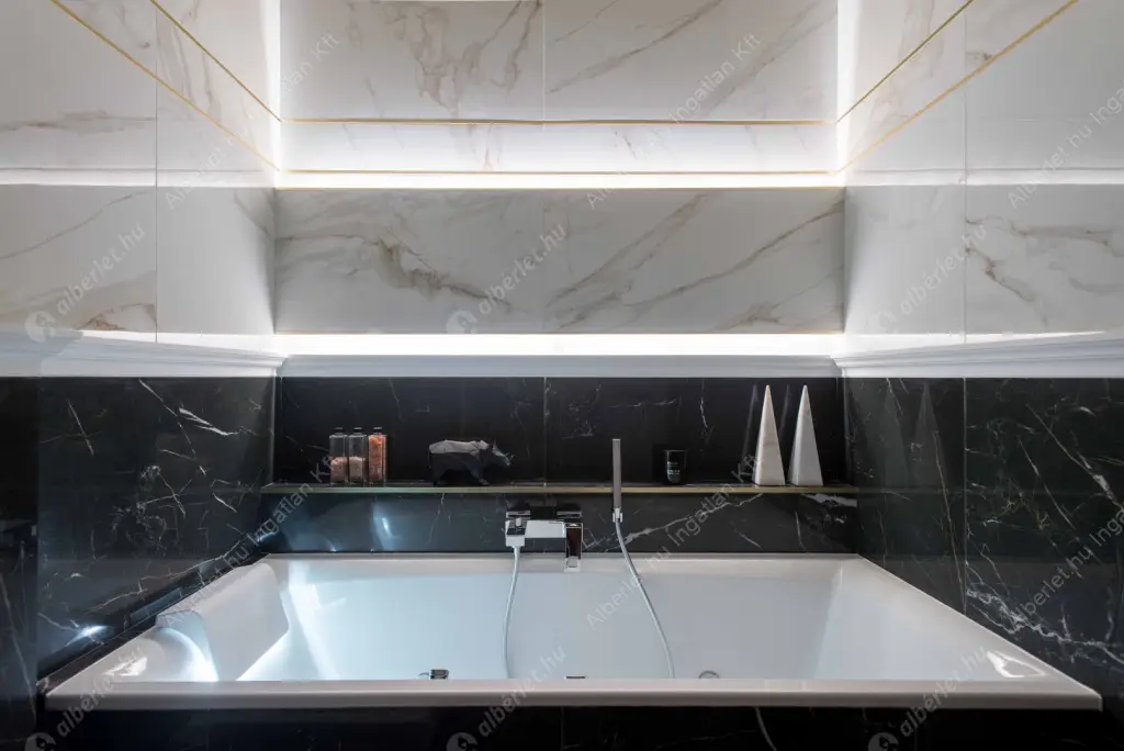 Kiadó albérlet 965000 Ft/hó áron: Budapest, V. kerület  Szent István körút. Mérete: 130 nm, 4 szobás | Alberlet.hu - 6623471