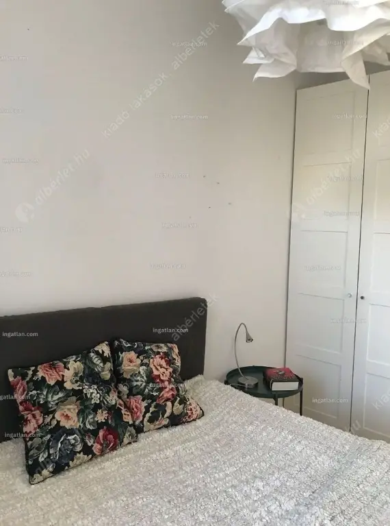 Kiadó albérlet 310000 Ft/hó áron: Budapest, V. kerület  Szent István körút. Mérete: 42 nm, 1 szobás | Alberlet.hu - 6632235