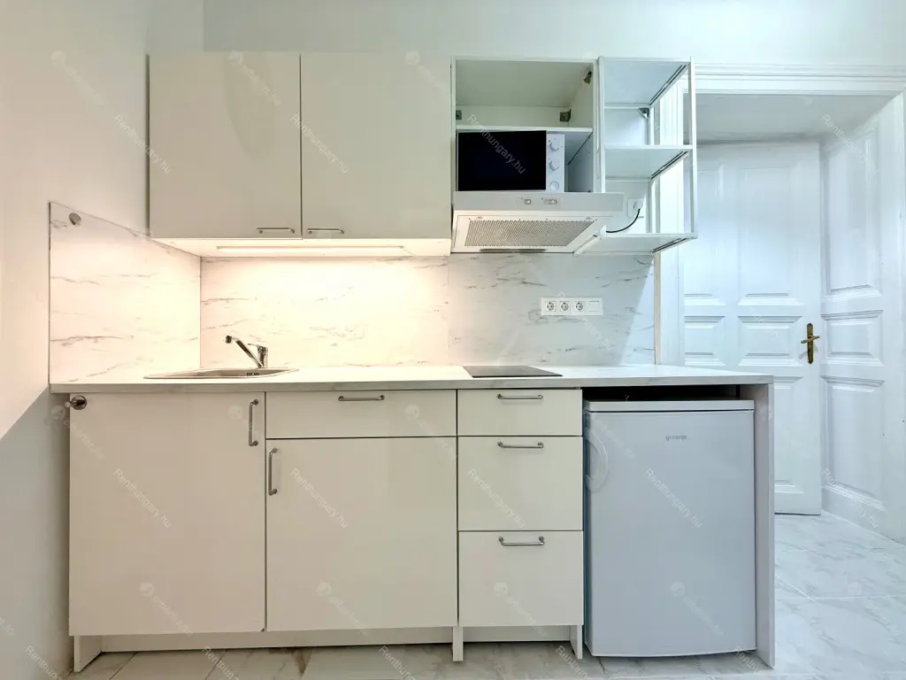 Kiadó albérlet 280000 Ft/hó áron: Budapest, V. kerület  Szent István körút. Mérete: 43 nm, 1 szobás | Alberlet.hu - 6677850