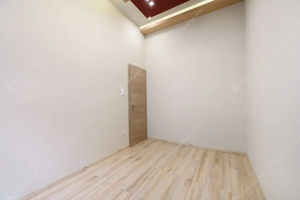 Kiadó albérlet 463000 Ft/hó áron: Budapest, V. kerület  Szent István körút. Mérete: 59 nm, 3 szobás | Alberlet.hu - 6580726