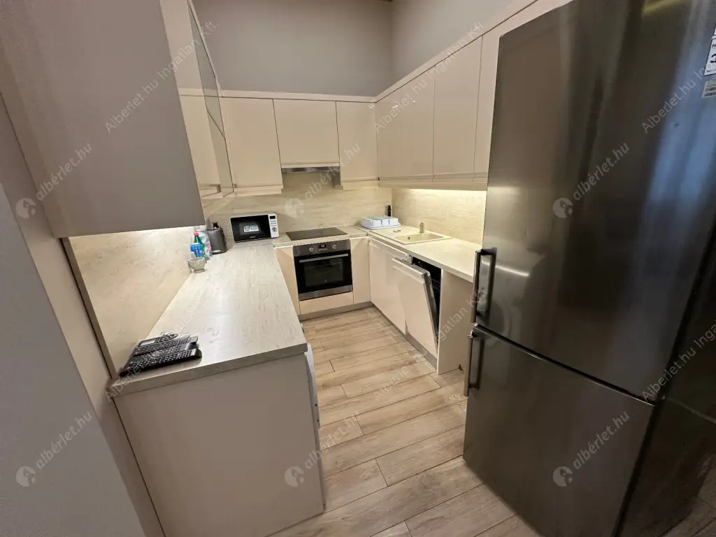 Kiadó albérlet 419000 Ft/hó áron: Budapest, V. kerület  Szent István körút. Mérete: 59 nm, 3 szobás | Alberlet.hu - 6583748