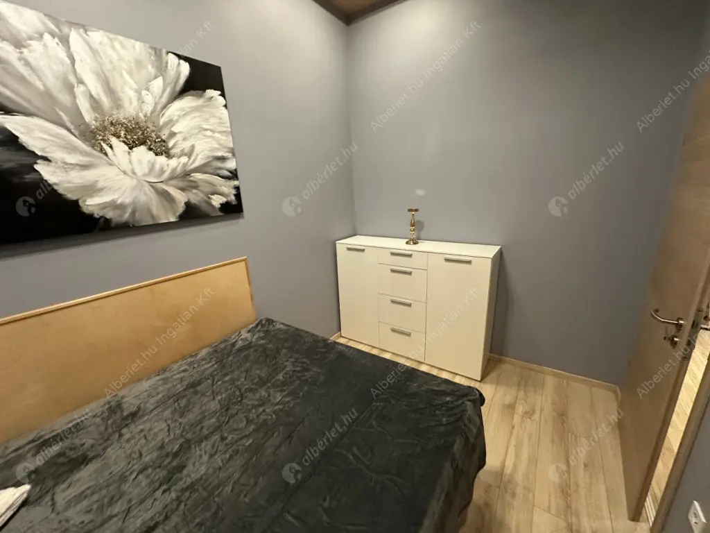 Kiadó albérlet 419000 Ft/hó áron: Budapest, V. kerület  Szent István körút. Mérete: 59 nm, 3 szobás | Alberlet.hu - 6583750