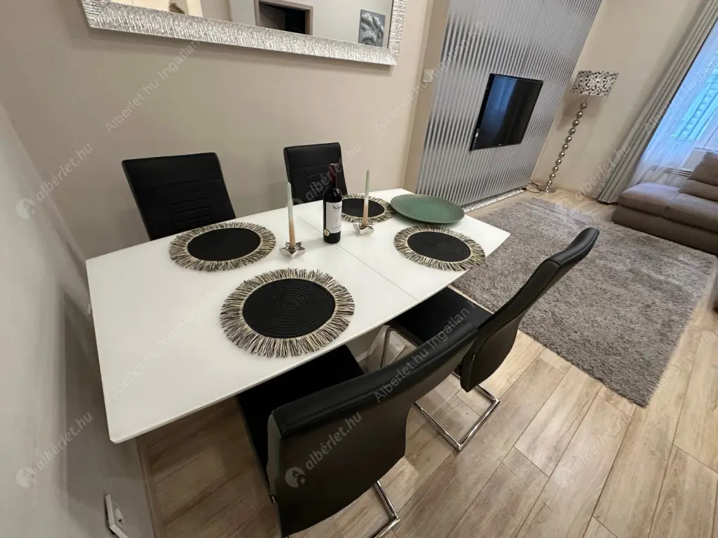 Kiadó albérlet 419000 Ft/hó áron: Budapest, V. kerület  Szent István körút. Mérete: 59 nm, 3 szobás | Alberlet.hu - 6583757