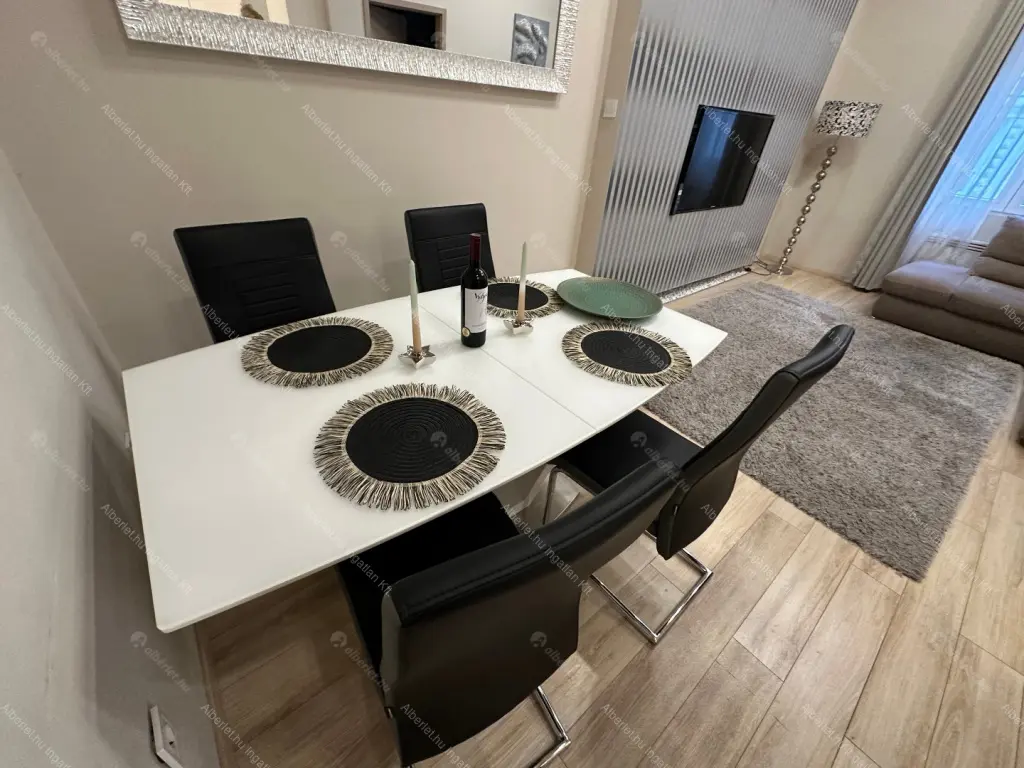 Kiadó albérlet 419000 Ft/hó áron: Budapest, V. kerület  Szent István körút. Mérete: 59 nm, 3 szobás | Alberlet.hu - 6640555